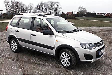 Lada Kalina Cross im Test (2016): Hat der Crossover-Russe eine Chance gegen Dacia? Lada Kalina Cross im Test (2016): Hat der Crossover-Russe eine Chance gegen Dacia?