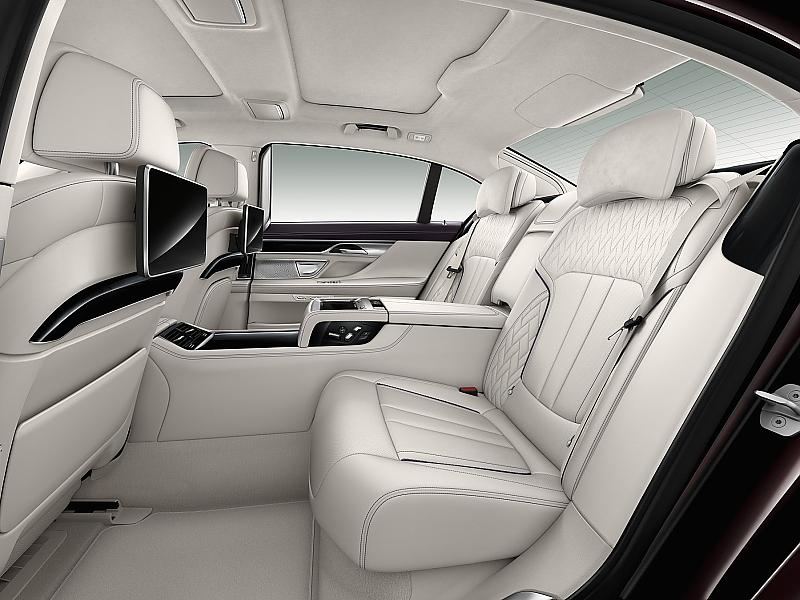 BMW M 760 Li xDrive