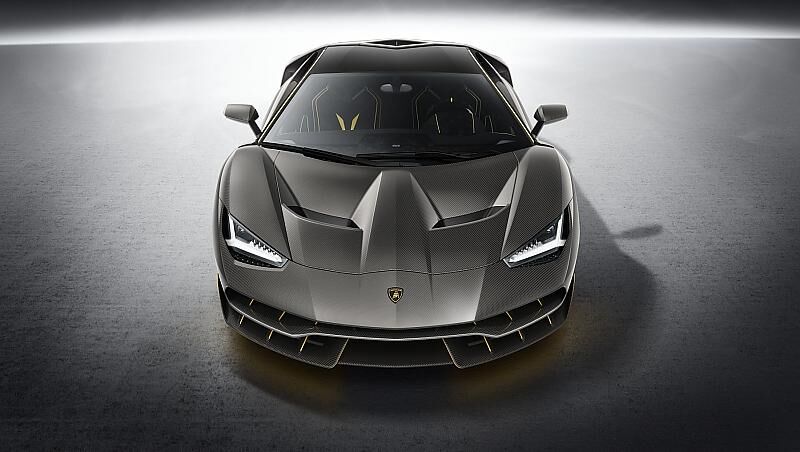 Lamborghini Centenario 2016 - ein martialischer Auftritt