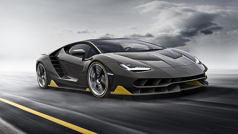 Lamborghini Centenario 2016 - es werden 20 Roadster und 20 Coupés produziert