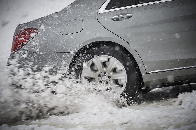 Mercedes Fahrertraining für Panzerlimousinen
