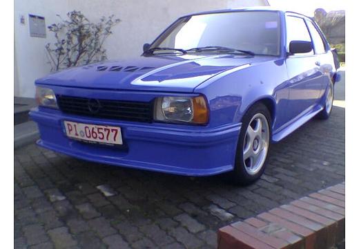 Opel Ascona Limousine (1975–1981) 2.0 (110 PS)