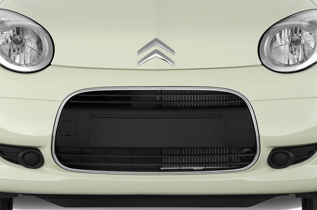 Citroen C1 (Baujahr 2009) C-Chic 3 Türen Kühlergrill und Scheinwerfer