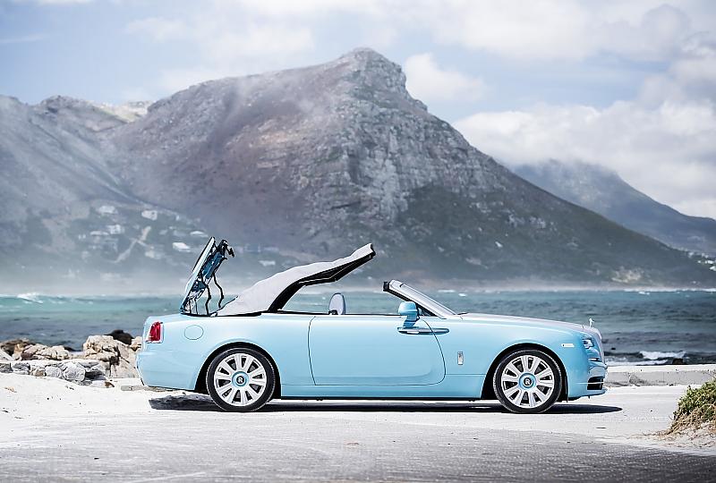 Rolls Royce Dawn 2016 - natürlich ist das Dach aus Stoff