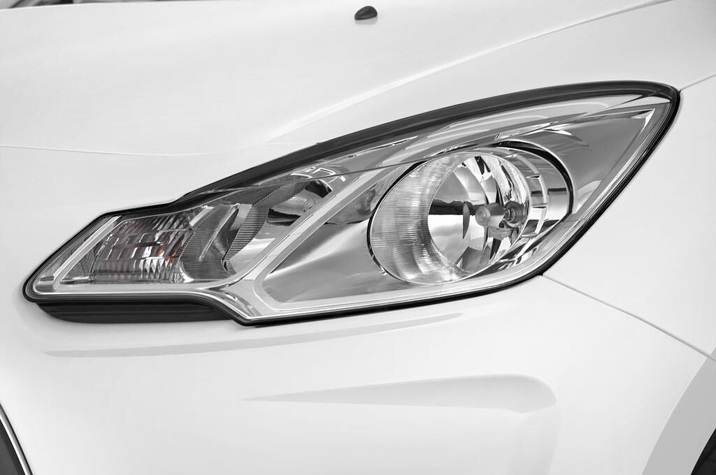 Citroen C3 (Baujahr 2010) Exclusive 5 Türen Scheinwerfer