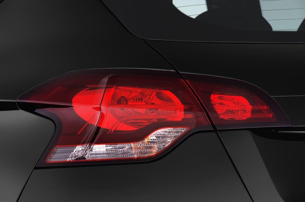 Citroen DS4 (Baujahr 2012) Sport Chic 5 Türen Rücklicht