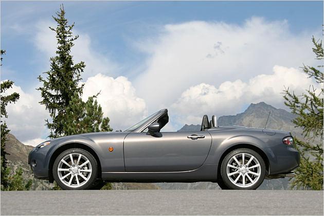 Wenig Auto, viel Fahrspaß: So lautet die Zauberformel für den MX-5