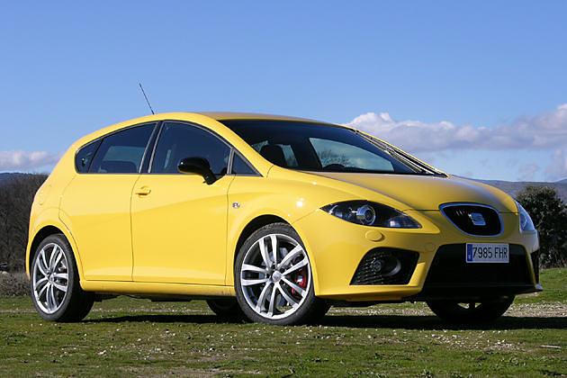 Der León Cupra besitzt eine sehr geschwungene Dachlinie