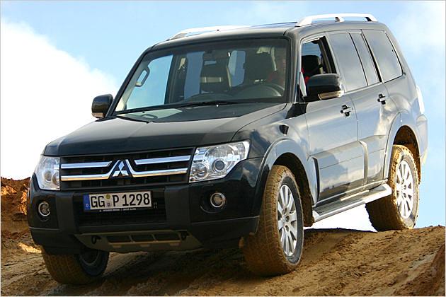 Die vierte Modellgeneration des Pajero wurde optisch kaum verändert