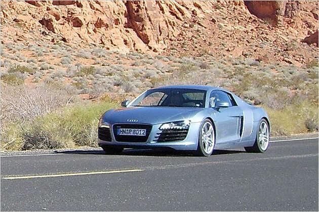 Audi R8: Der neue Mittelmotor-Sportwagen naht