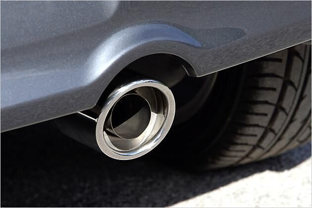 Dicker Ring am Auspuffende