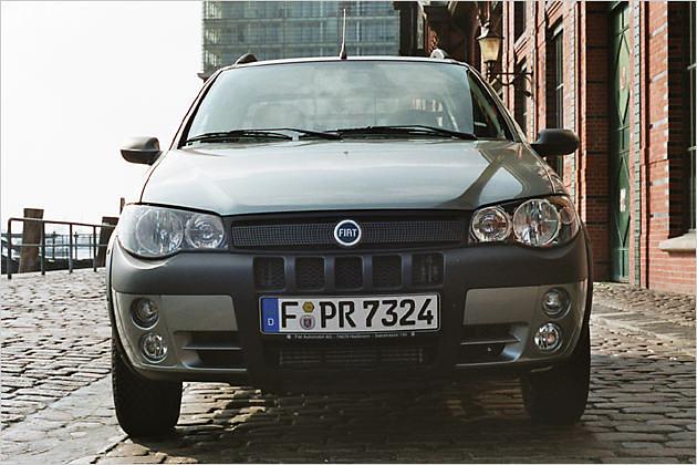 Die Nebelscheinwerfer gibt es beim Strada Adventure serienmäßig dazu