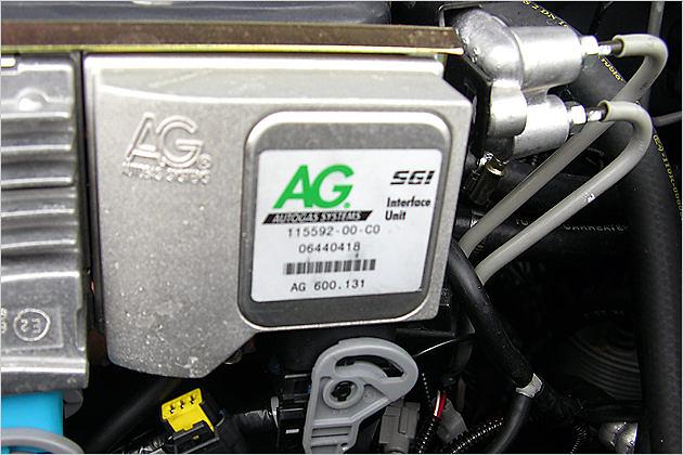 Die Umrüstung zum Benzin-Autogas-Hybrid spart Kraftstoffkosten