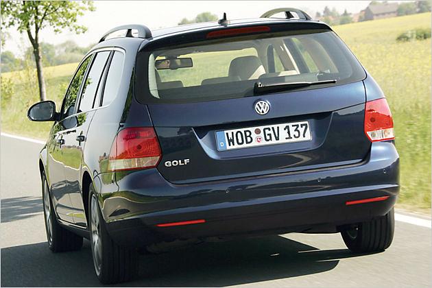 VW-untypisch: Die Rückleuchten des jüngsten Golf Variant