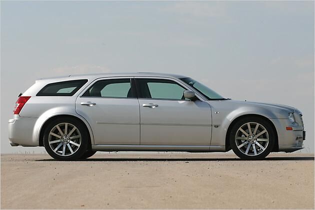 Der bullige 300C ist nichts für Leute, die das Understatement schätzen