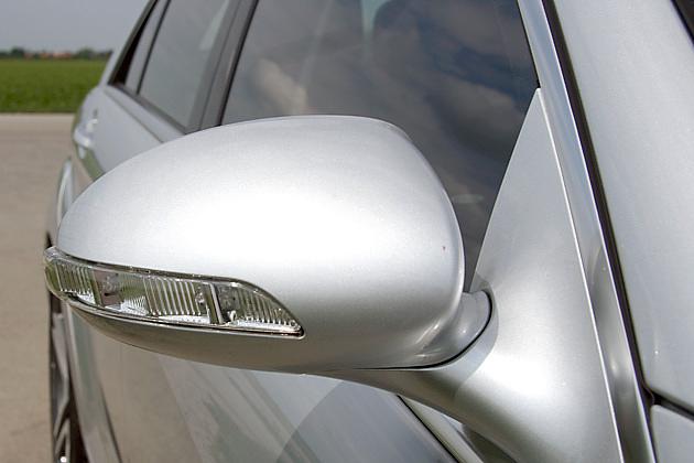 Integriert: Blinker im Außenspiegelgehäuse