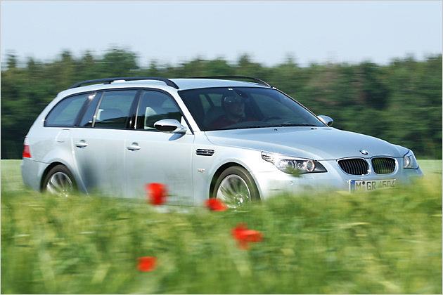 Sportwagen und Kombi, der BMW M5 ist beides