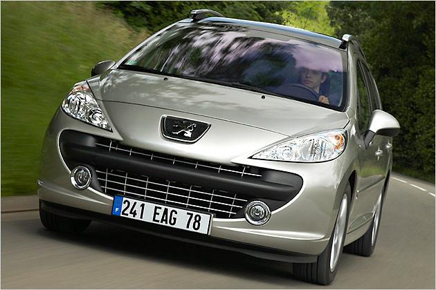 In den stärkeren Motorisierungen ist der 207 SW ein durchaus fahraktives Auto