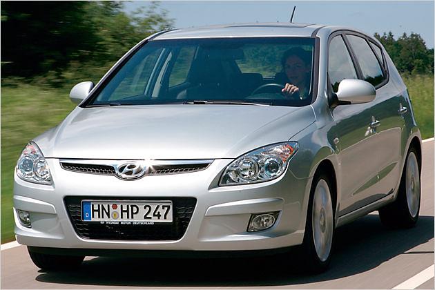 Hyundai i30: Mit neuer Front, die künftige Modelle übernehmen werden