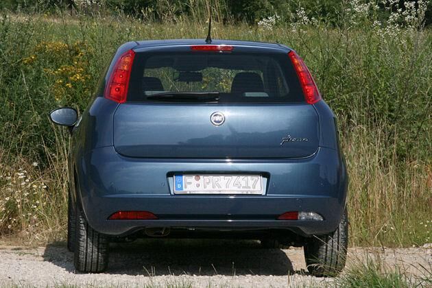 Keine auffälligen Endrohre, kein GTI-Schnickschnack: Der Grande Punto bleibt dezent