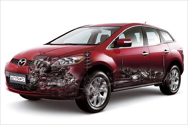 Die Kraft des Frontmotors wird an beide Achsen weitergeleitet
