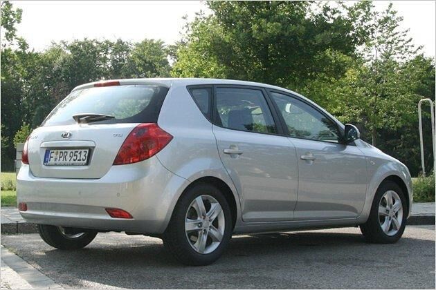 Kia Cee`d: Etwas schlankere Säulen und dadurch bessere Übersicht
