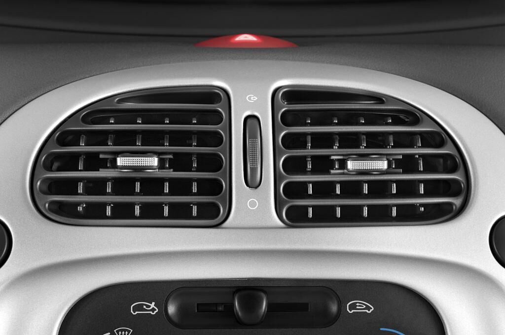 Citroen Xsara Picasso (Baujahr 2009) SX 5 Türen Lüftung