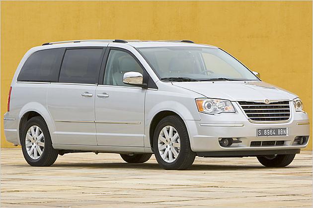 Eindeutig: Der neue Grand Voyager wurde Richtung Chrysler 300C getrimmt