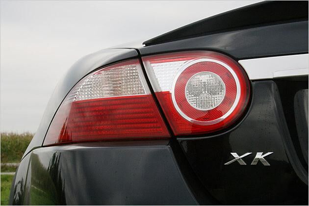 Der Jaguar XK bekommt seine Würze ...