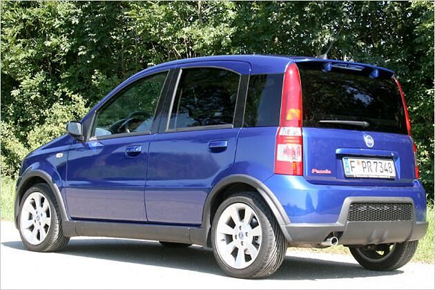 Der 100 HP besitzt unter anderem eine sportliche Heckschürze