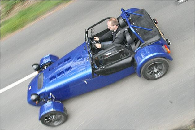100 prozentiges Spaßdestillat: Der Caterham CSR200