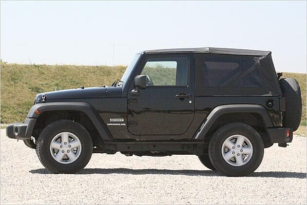 Der Jeep Wrangler ist zirka 4,20 Meter lang