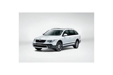 „Outdoor“-Look für den Skoda Superb Combi „Outdoor“-Look für den Skoda Superb Combi