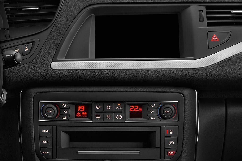 Citroen C5 Tourer (Baujahr 2016) Exclusive 5 Türen Radio und Infotainmentsystem