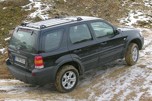 Der hintere Böschungswinkel beträgt 27 Grad (Mercedes G-Klasse lang: 29 Grad)