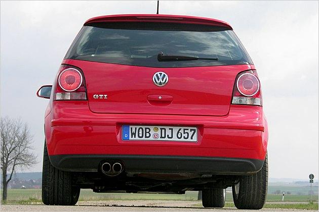 Wie beim normalen Polo: Rückscheinwerfer mit Chrom konturiert