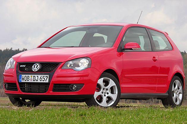 Die Front des Polo GTI ähnelt deutlich der des großen Bruders