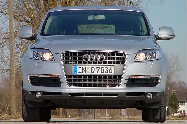 Die vorderen Blinker sind in der Schürze untergebracht