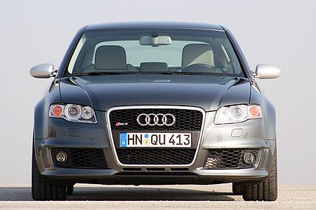 Der neue Audi RS4: Limo mit Schuss