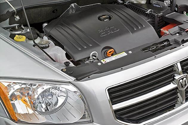 Im Dodge Caliber 2.0 CRD steckt der aus dem VW Golf bekannte TDI-Motor