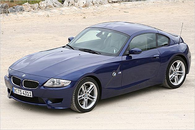 Schön und stark: Das neue Z4 Coupé in der 343 PS starken M-Version