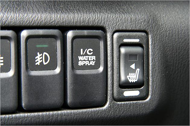 Durch Druck auf den Intercooling-Knopf gerät Wasserdampf in den Ansaugtrakt