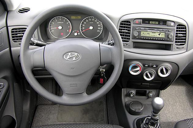 Cockpit im GL: Ergonomie und erster Eindruck sind in Ordnung
