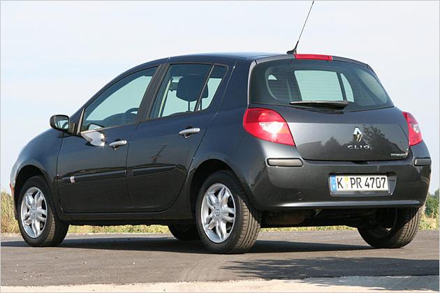 Clio: Der markentypische Knick fällt bei Renaults Kleinwagen moderat aus