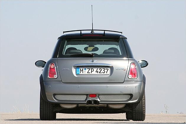 Breit, aber nicht protzig: die 205er-Reifen am getunten Mini Cooper S