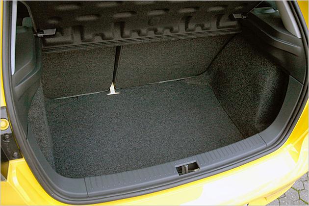 Der Kofferraum fasst 267 Liter