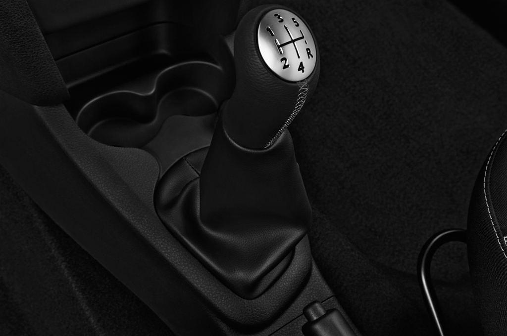 Dacia Sandero (Baujahr 2017) Stepway 5 Türen Schalthebel