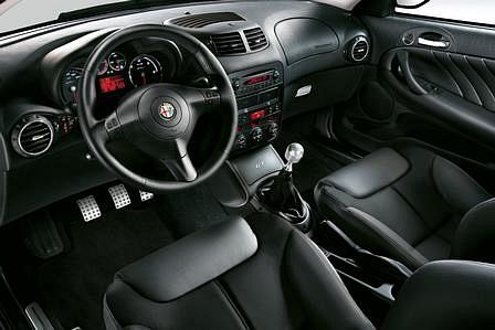 Alfa Romeo GT Quadrifoglio Verde