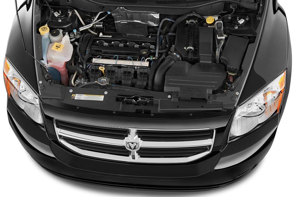 Dodge Caliber (Baujahr 2010) SXT 5 Türen Motor