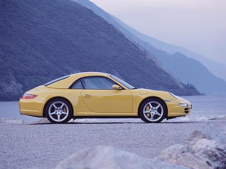 Porsche 911 Carrera 4 Cabriolet
